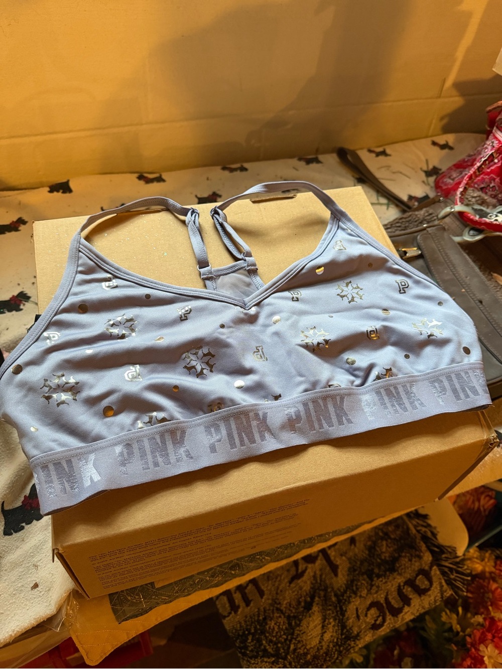 NWT PINK Victoria's Secret Metallic Logo sports bra size large